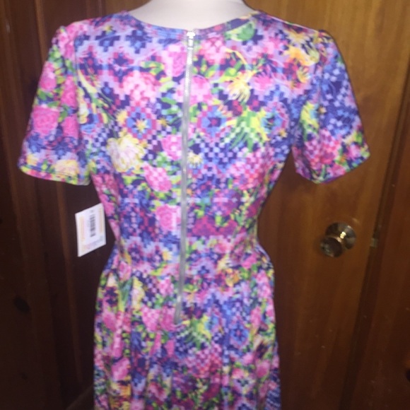 𝅺New Lularoe floral Amelia dress size L lula roe - Picture 6 of 6
